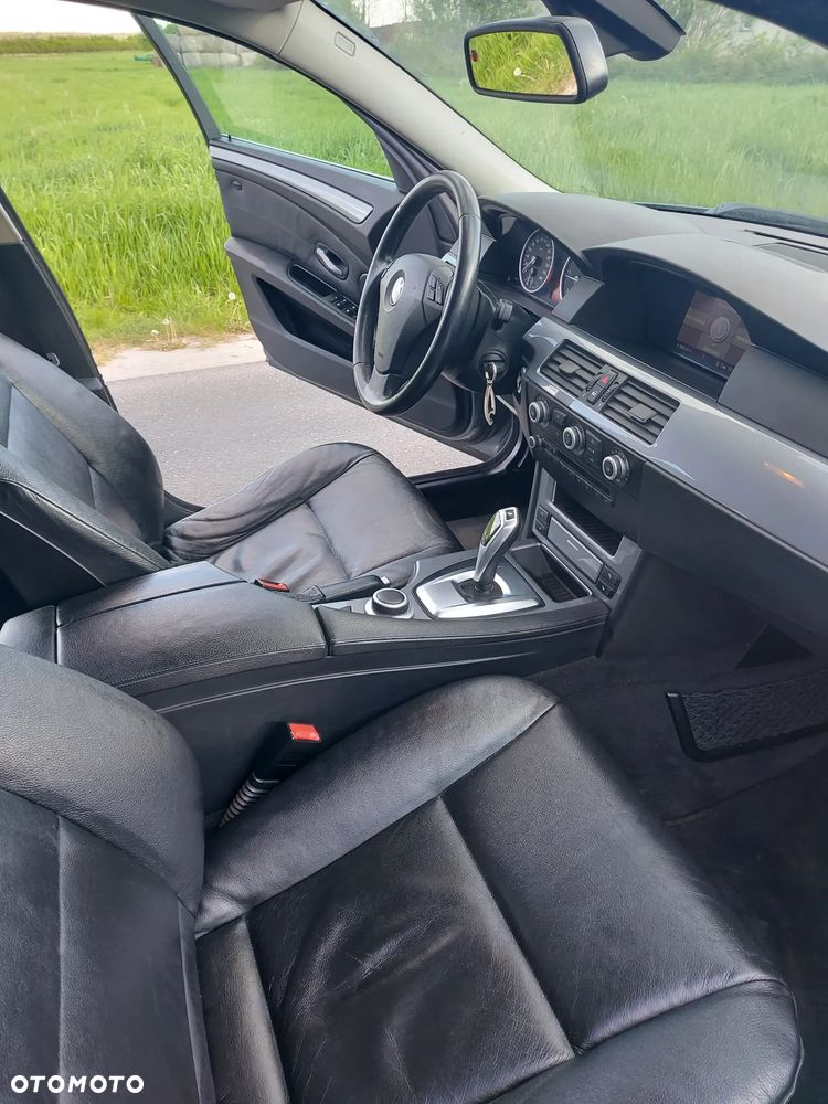 BMW Seria 5 520d - 10