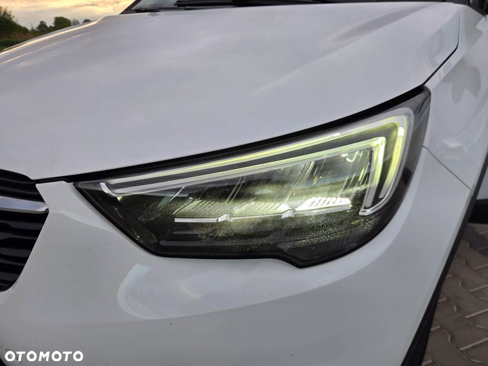 Opel Crossland X 1.2 T 120 Lat S&S - 10