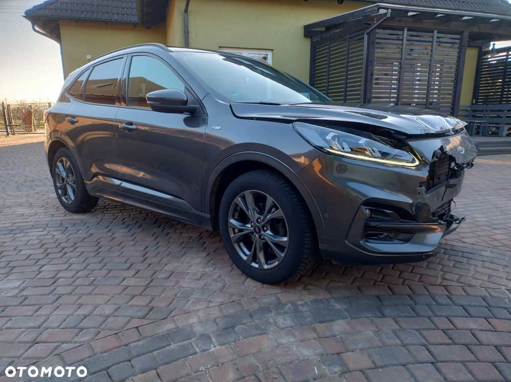 Ford Kuga 2.0 EcoBlue 4x4 ST-LINE X - 16