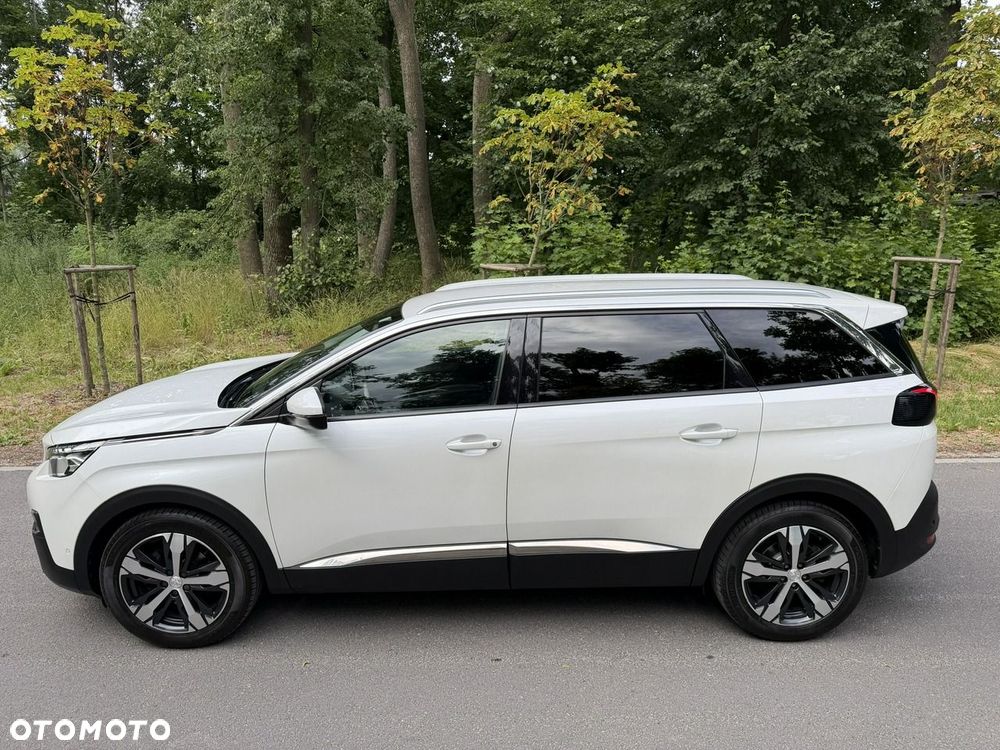 Peugeot 5008 - 5