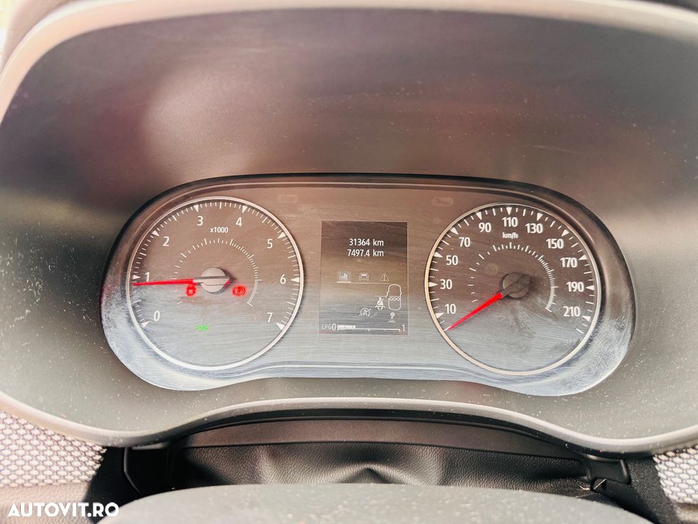 Dacia Logan TCe 90 MT6 Prestige - 18