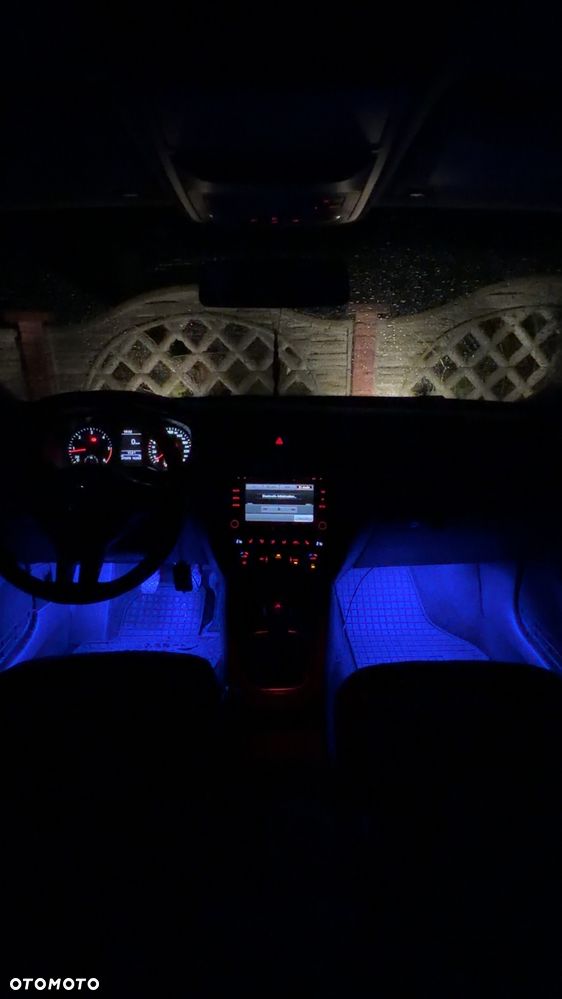 Volkswagen Jetta - 7