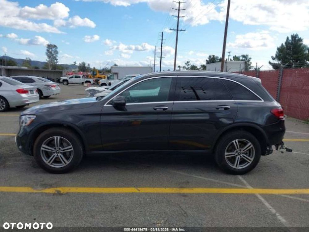 Mercedes-Benz GLC - 3