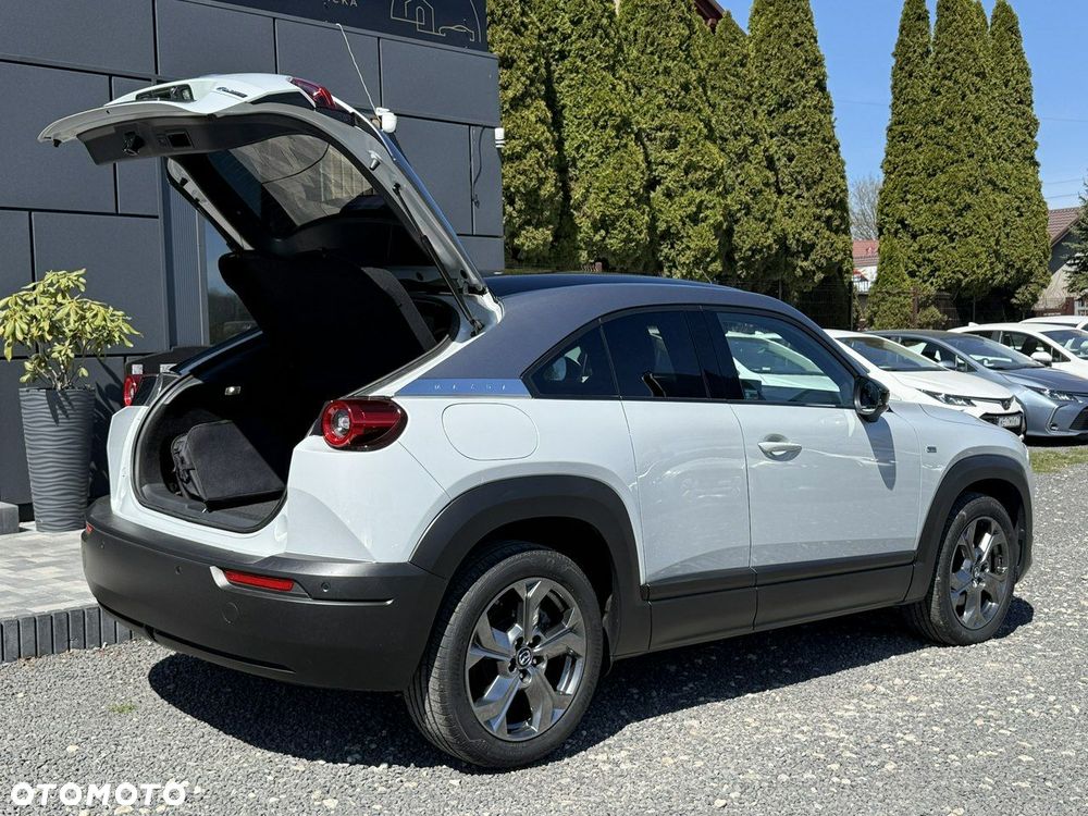 Mazda MX-30 - 37
