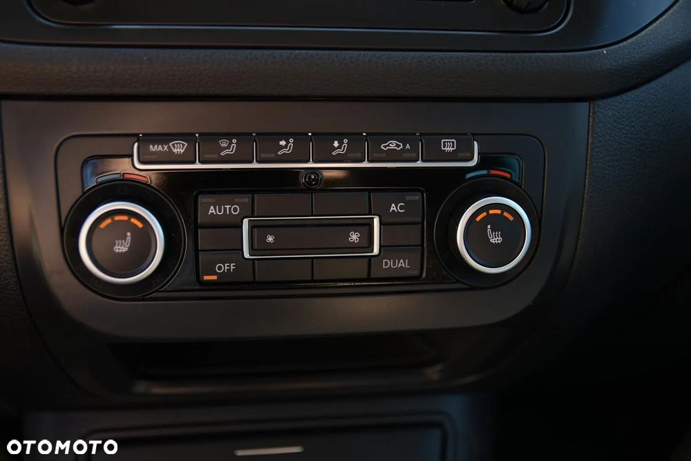 Volkswagen Golf Plus Plus1.6 TDI DPF BlueMotion Technology Style - 33