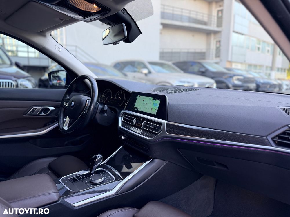 BMW Seria 3 320d xDrive AT Luxury Line - 16