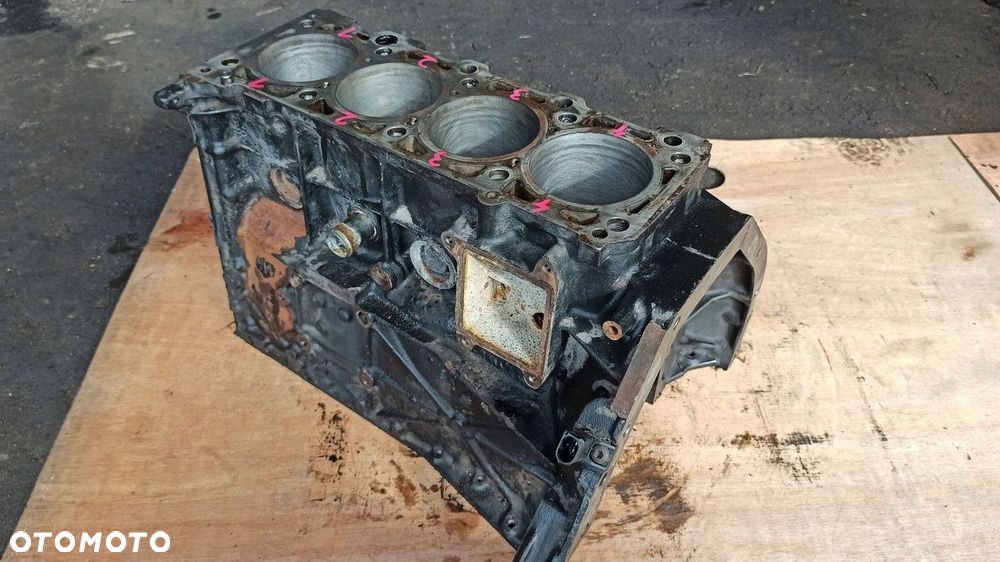 blok silnika 2.2 cdi sprinter vito r611 - 1