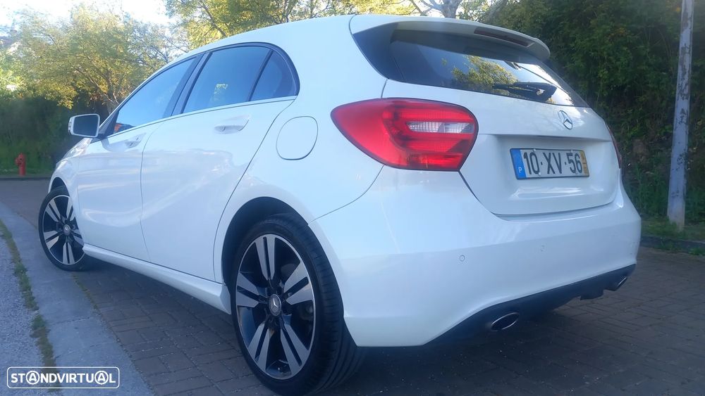 Mercedes-Benz A 180 CDI (BlueEFFICIENCY) Urban - 4