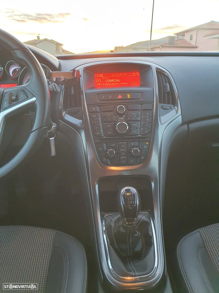 Opel Astra 1.7 CDTi Cosmo - 7