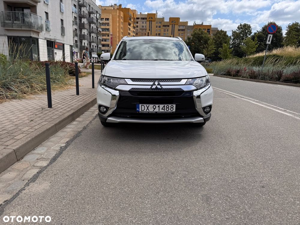 Mitsubishi Outlander 2.0 Intense 2WD CVT - 13