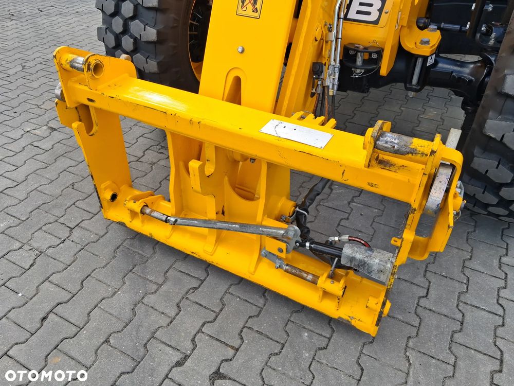 JCB 542 - 70 AGRI XTRA - 8