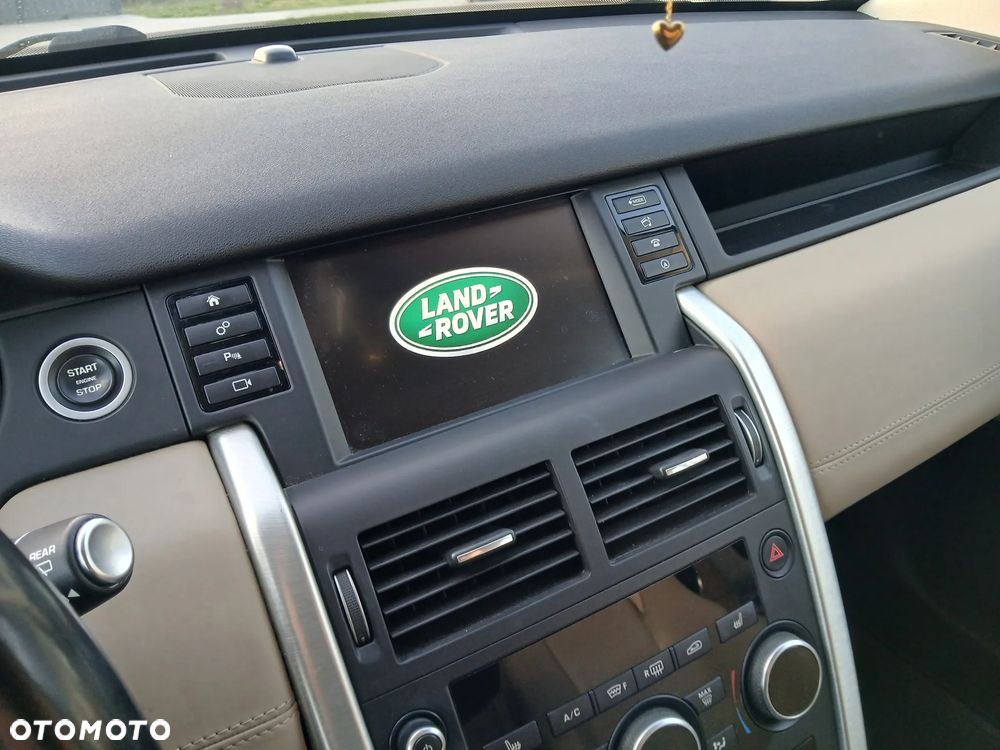 Land Rover Discovery Sport 2.0 TD4 HSE Luxury - 20