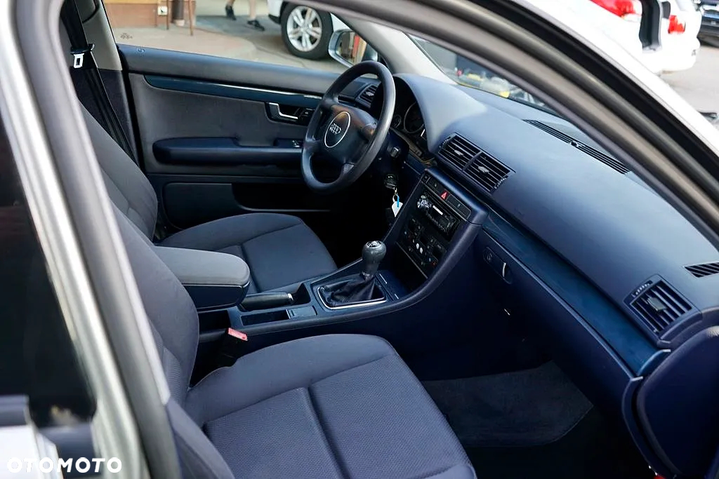 Audi A4 Avant 1.9 TDI - 13