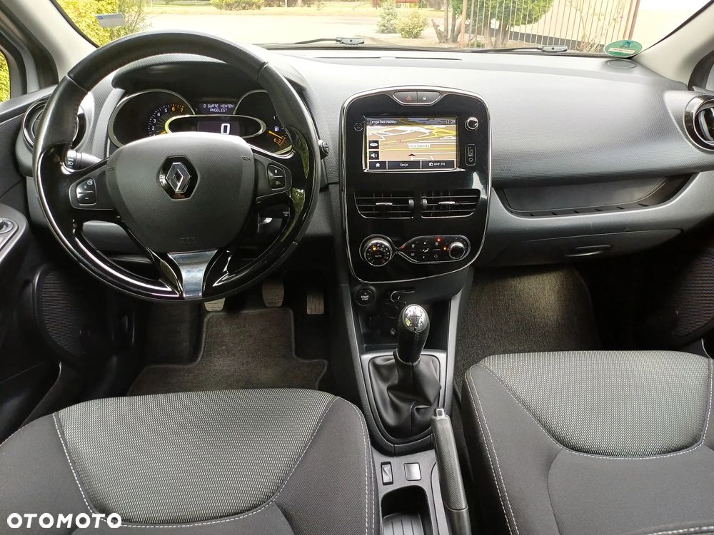 Renault Clio 1.2 16V 75 TomTom Edition - 28