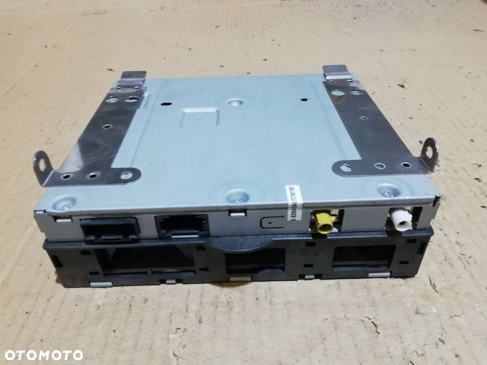 AUDI A6 C6 TUNER 4F0035541L - 1