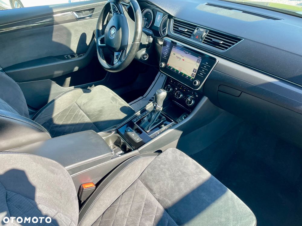 Skoda Superb 2.0 TDI DSG Sportline - 18