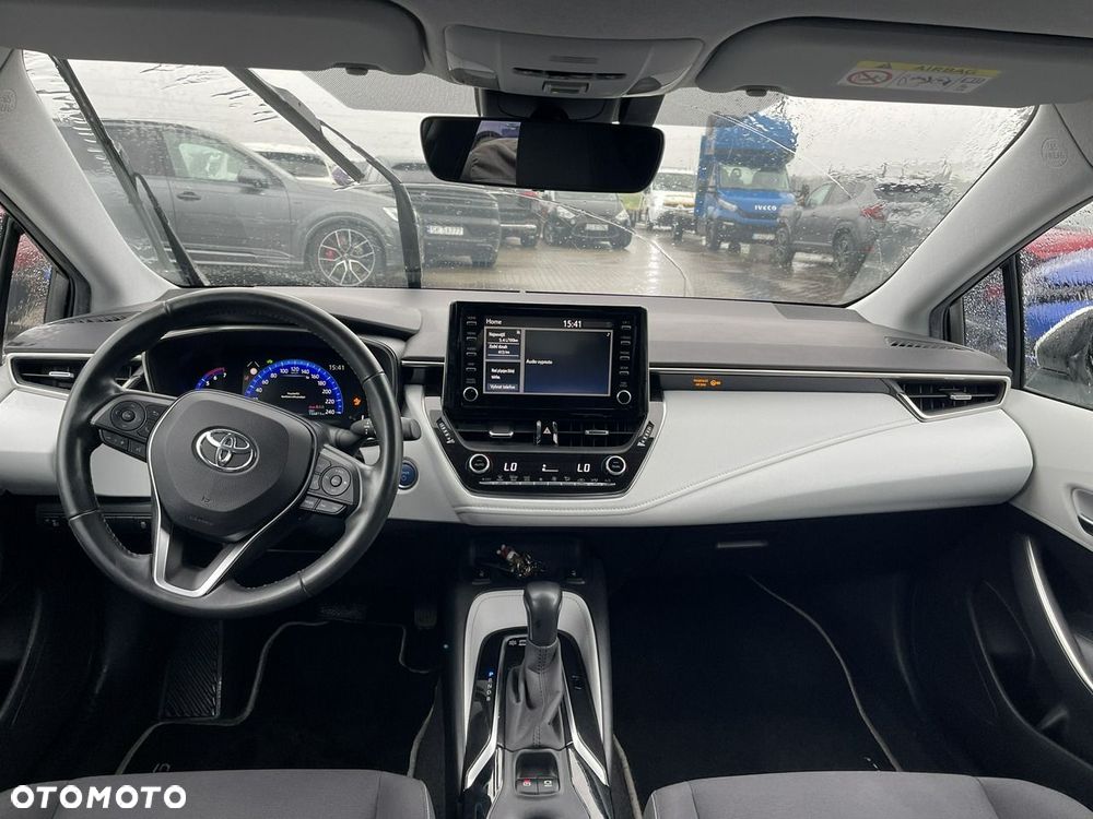 Toyota Corolla 1.8 Hybrid Comfort - 11