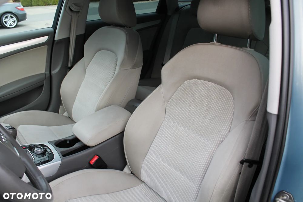 Audi A4 Avant 2.0 TDI Quattro - 22