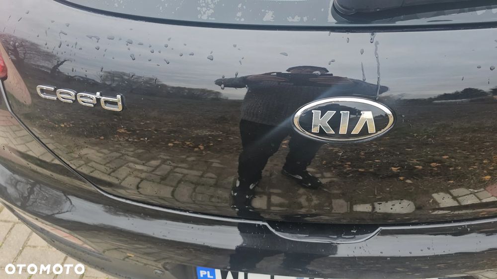 Kia Ceed 1.4 CVVT Dream Team Edition - 21