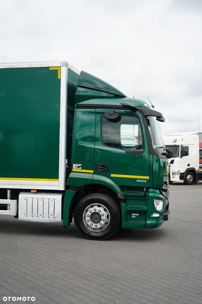 Mercedes-Benz ACTROS / 1833 / E 6 / MP 5 / KONTENER + WINDA / 21 PALET / DŁ. 8,6 M / ŁAD. 7 816 KG - 28