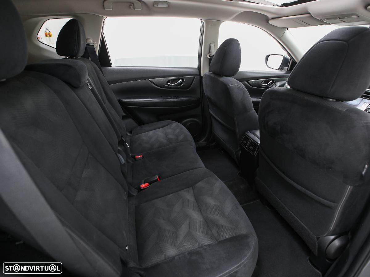 Nissan X-Trail - 10