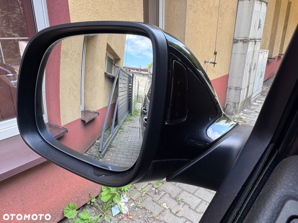 Volkswagen Multivan - 10