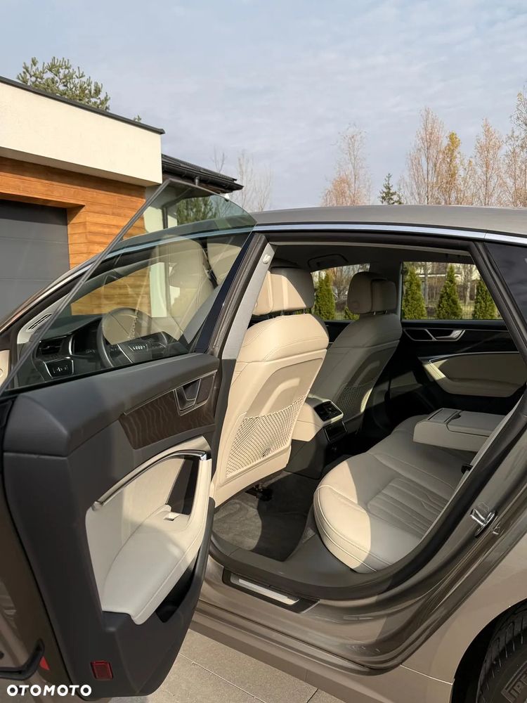 Audi A7 Sportback 45 TFSI quattro S tronic - 11