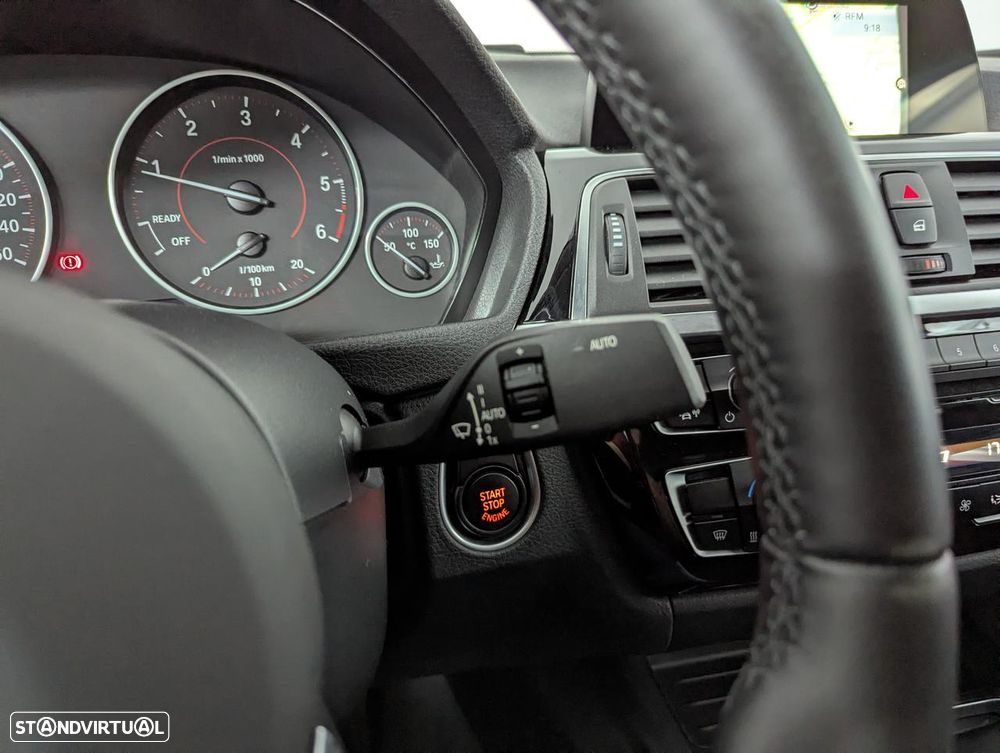 BMW 318 d Line Sport - 15