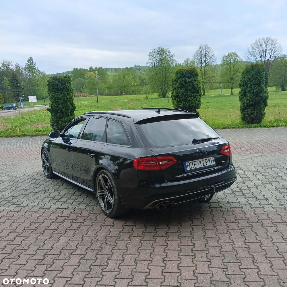 Audi A4 Avant 3.0 TDI clean diesel Quattro S tronic - 4