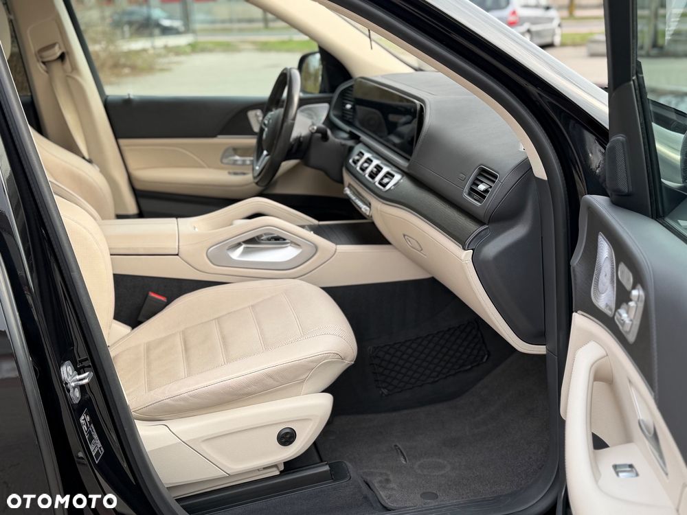 Mercedes-Benz GLE 300 d 4-Matic - 33