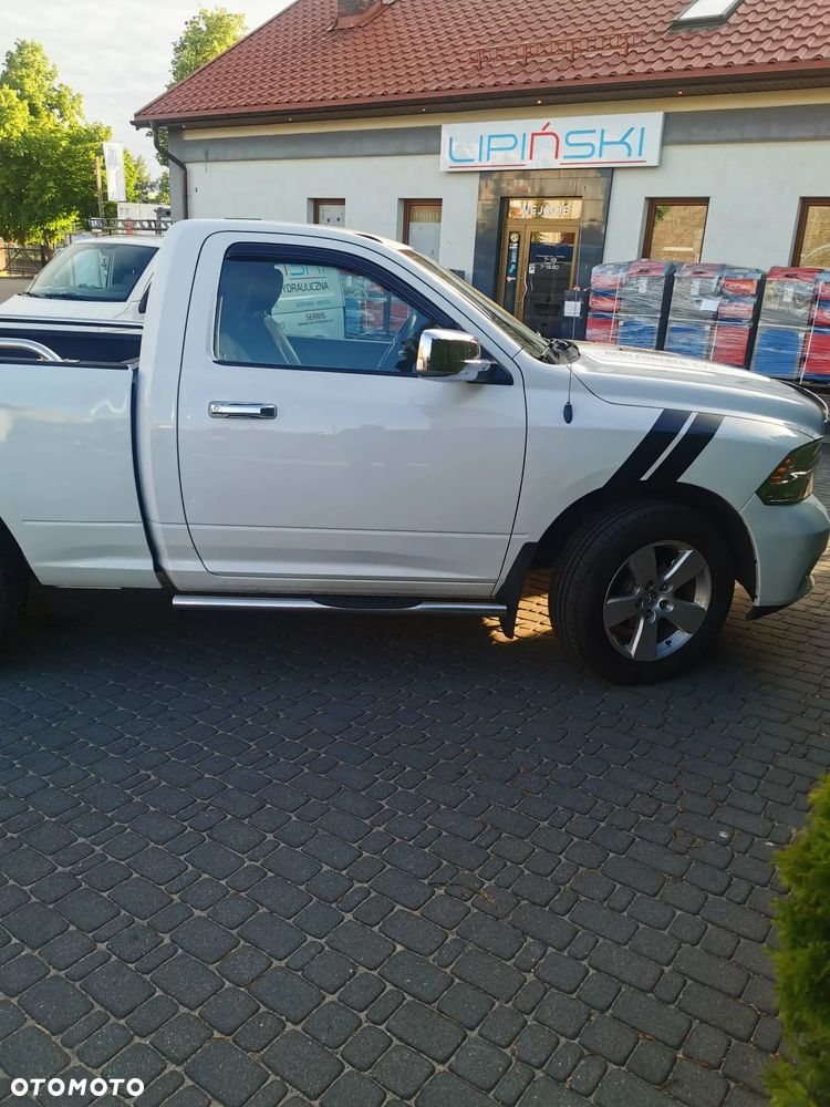 Dodge RAM - 4