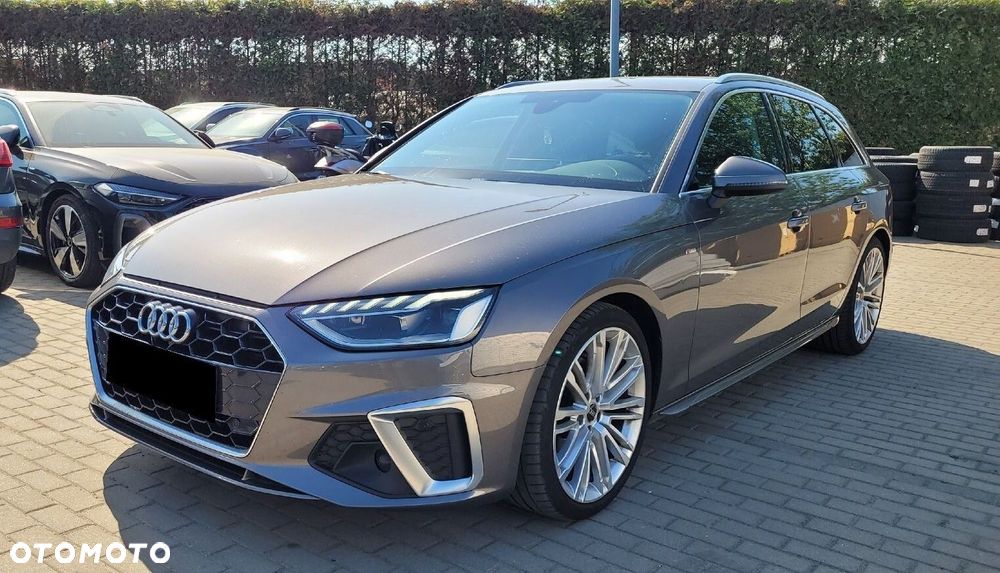 Audi A4 Avant - 4