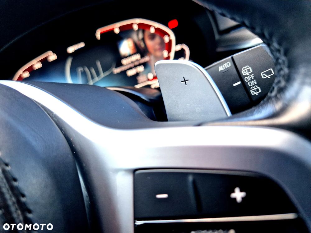 BMW Seria 5 530e xDrive M Sport sport - 22