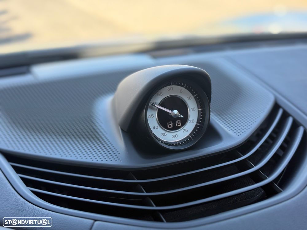 Porsche Taycan 4S Bateria Performance Plus - 34