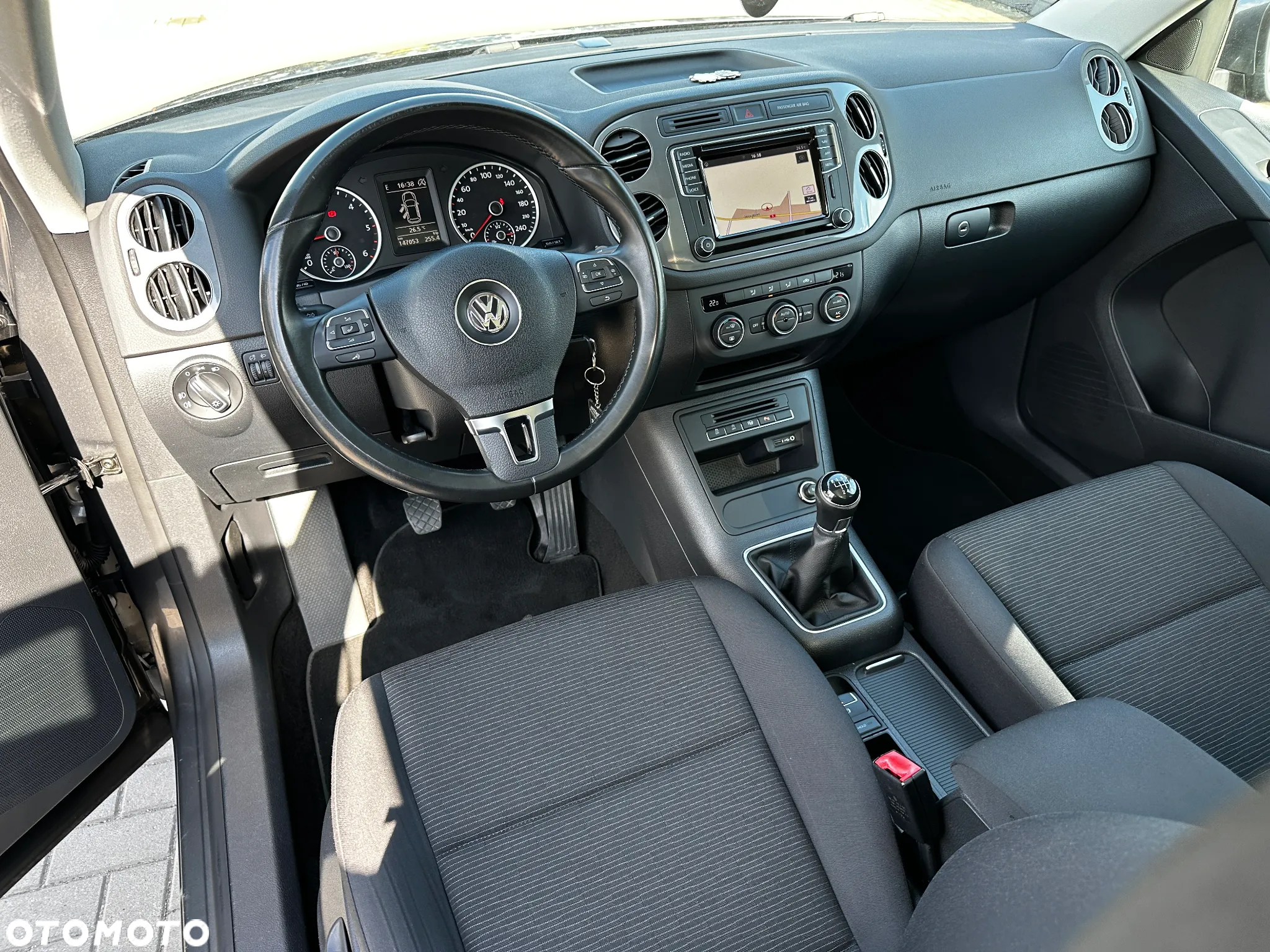 Volkswagen Tiguan - 7