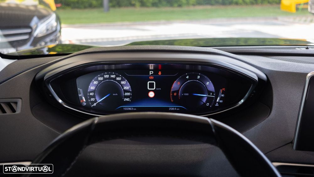Peugeot 5008 1.5 BlueHDi Allure EAT8 - 7
