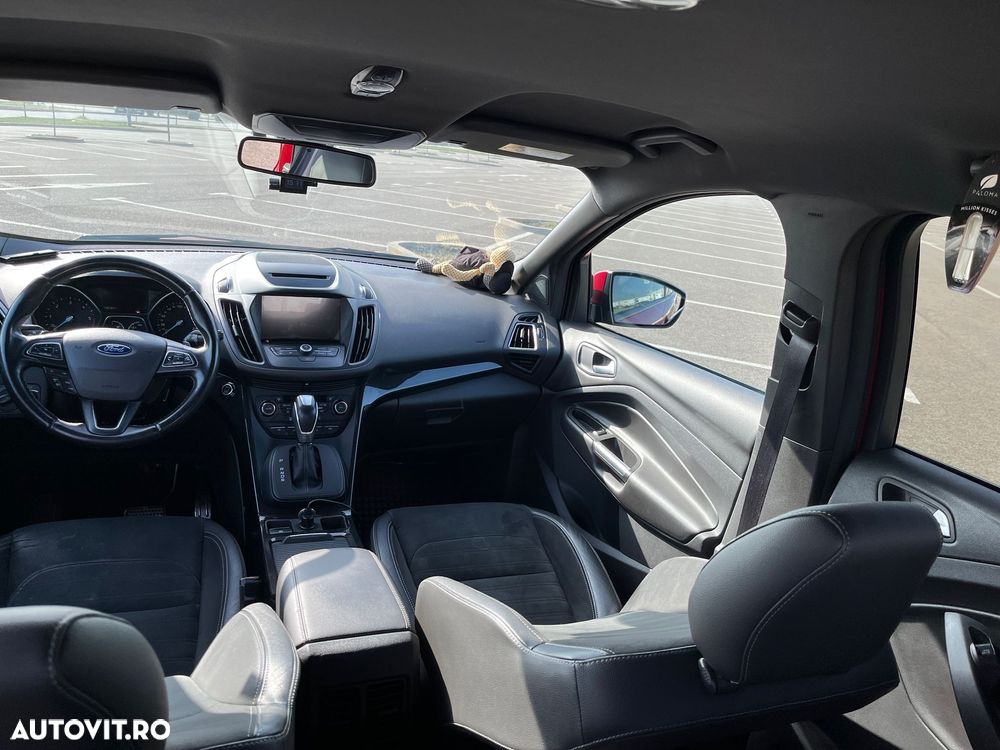 Ford Kuga 2.0 TDCi 4x4 Aut. ST-Line - 20