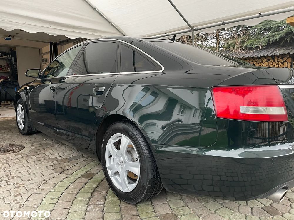 Audi A6 Limousine 2.4 - 4