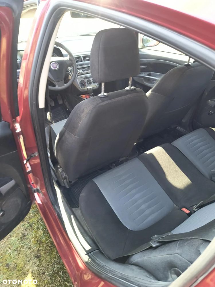 Fiat Punto 1.2 8V Classic - 12