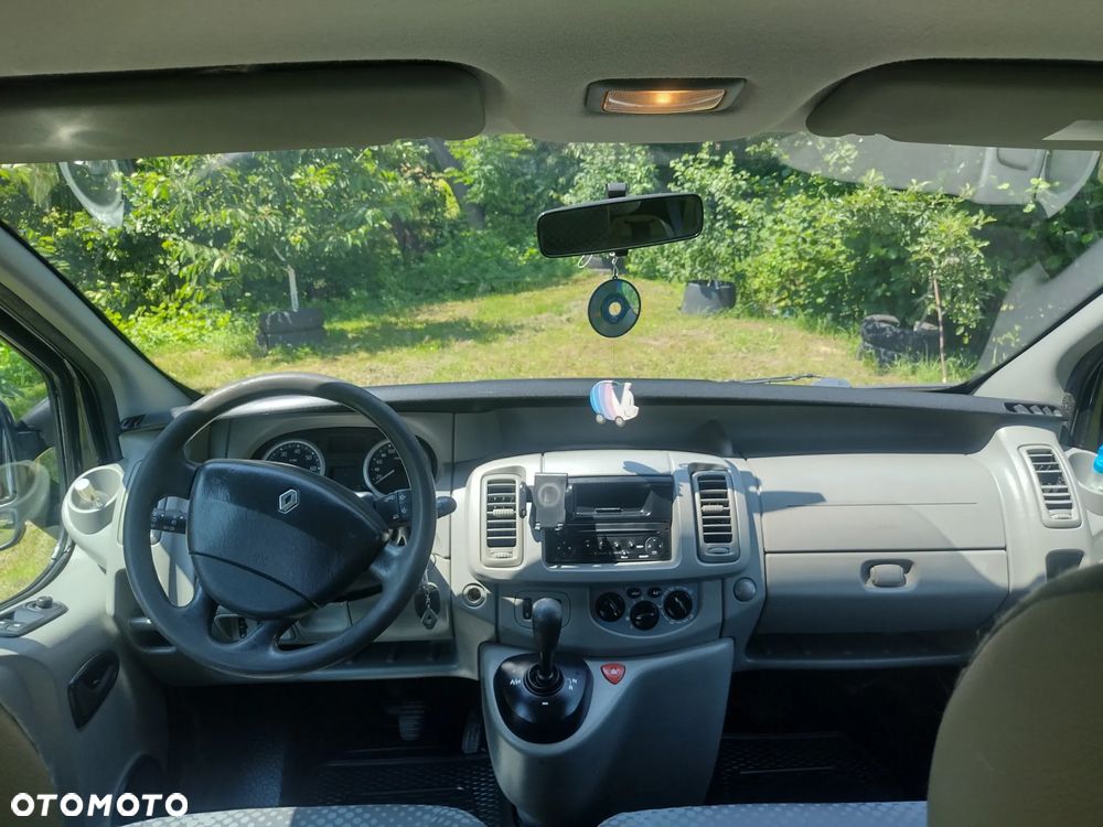 Renault Trafic - 6