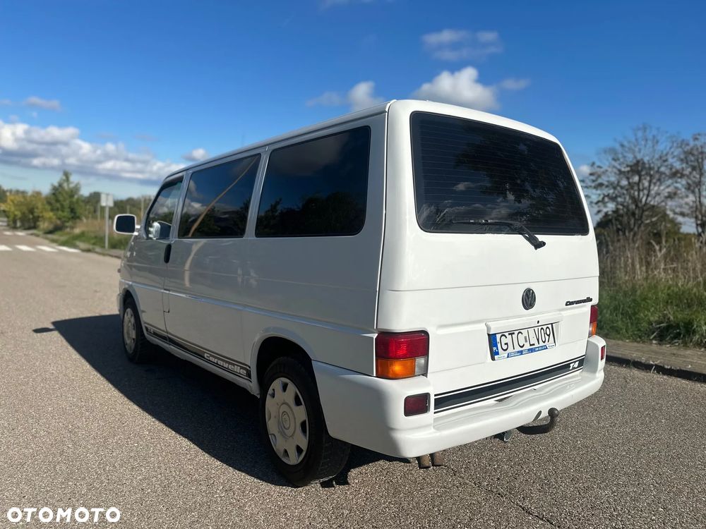 Volkswagen Caravelle TDI Basis / CL - 11