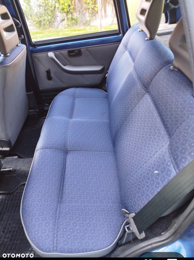 Fiat Uno 899 - 5