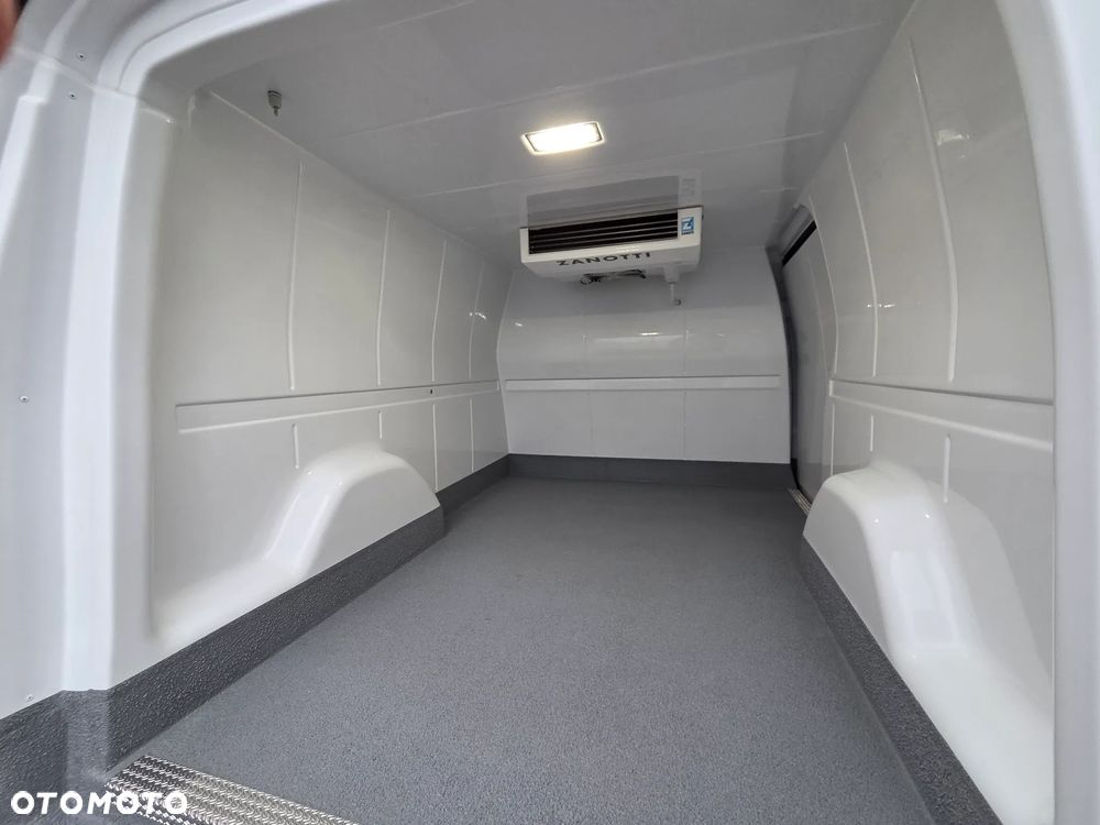 Toyota Proace City - 7