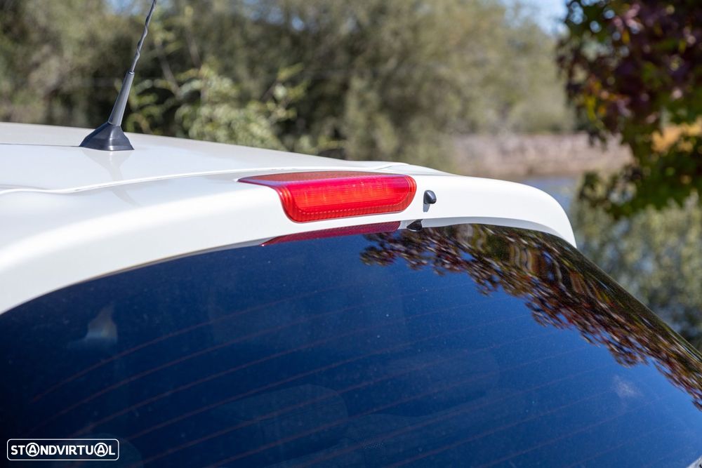 Nissan Juke 1.5 dCi N-Connecta 360+EPI - 33