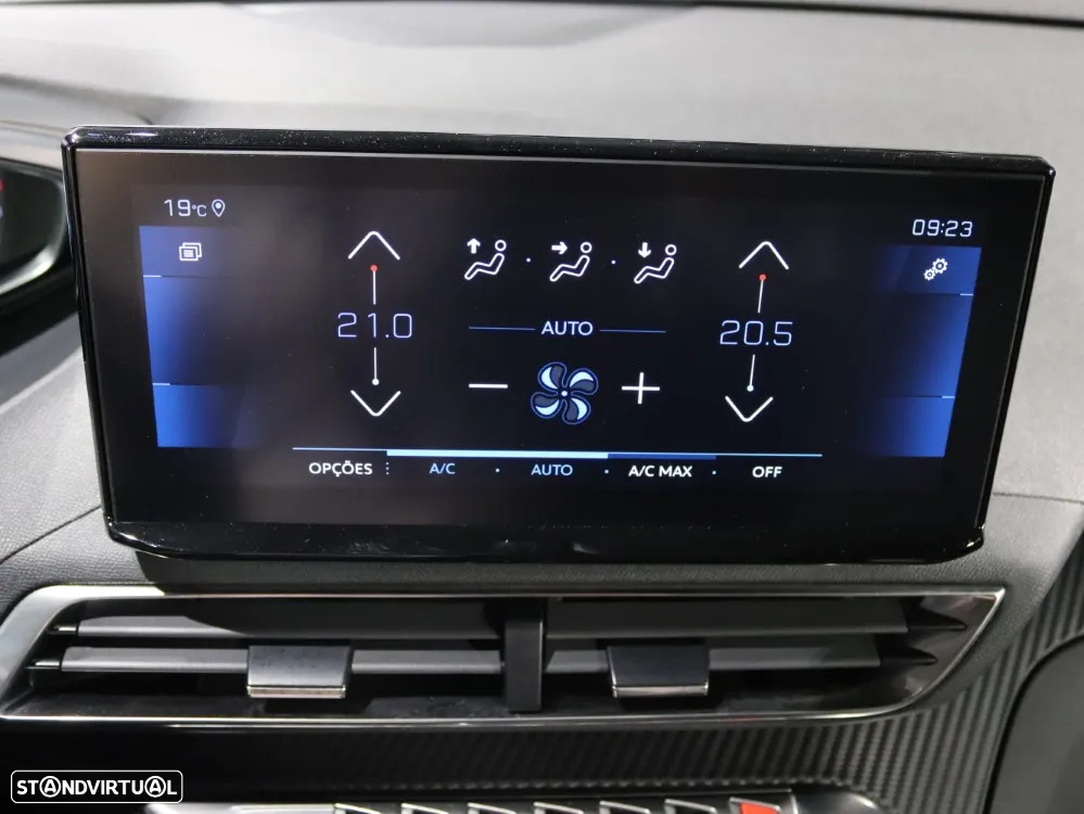 Peugeot 5008 1.5 BlueHDi Allure Pack EAT8 - 31