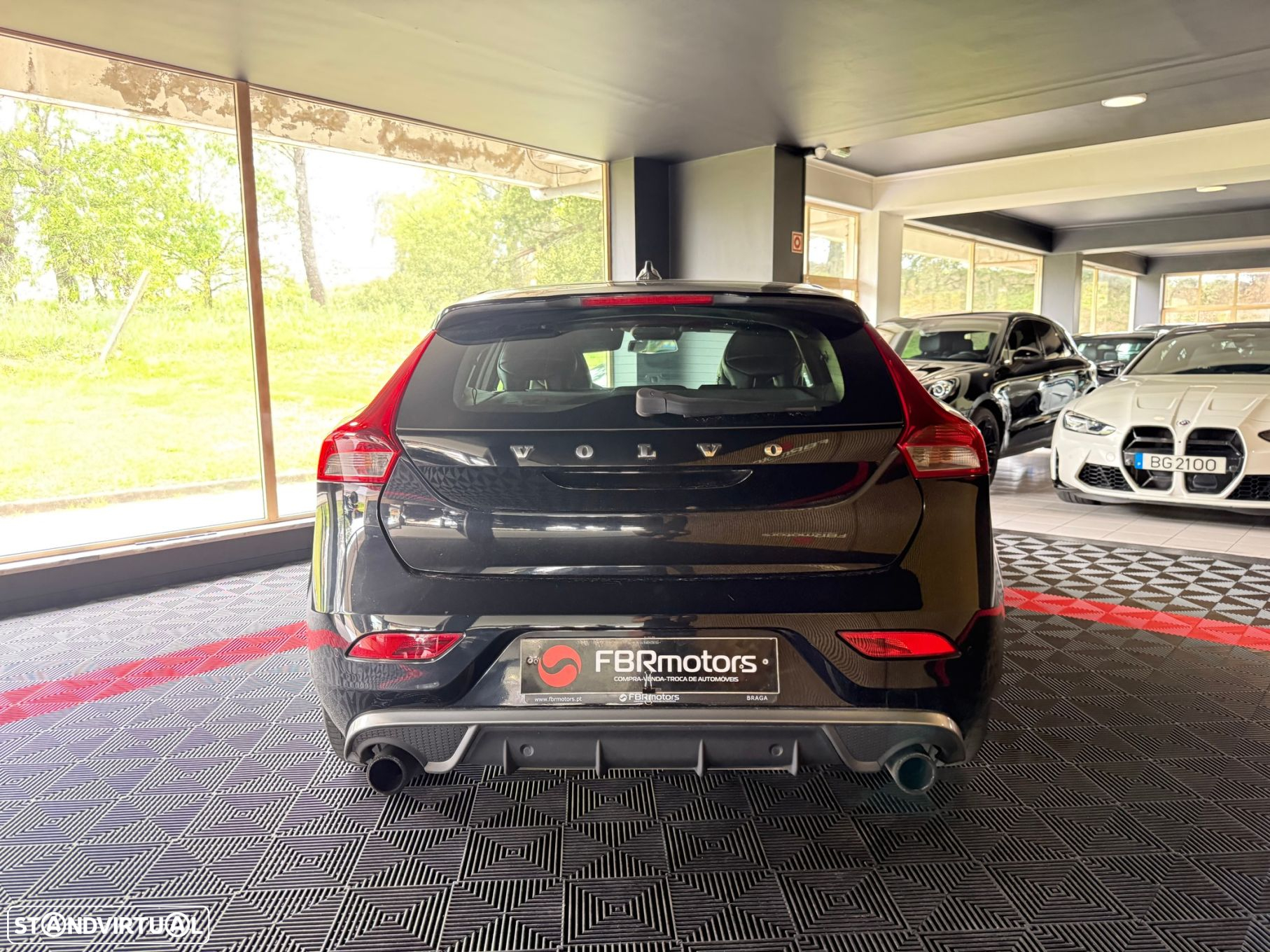 Volvo V40 1.6 D2 R-Design - 9