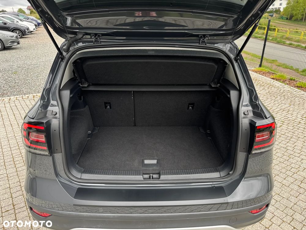 Volkswagen T-Cross - 34