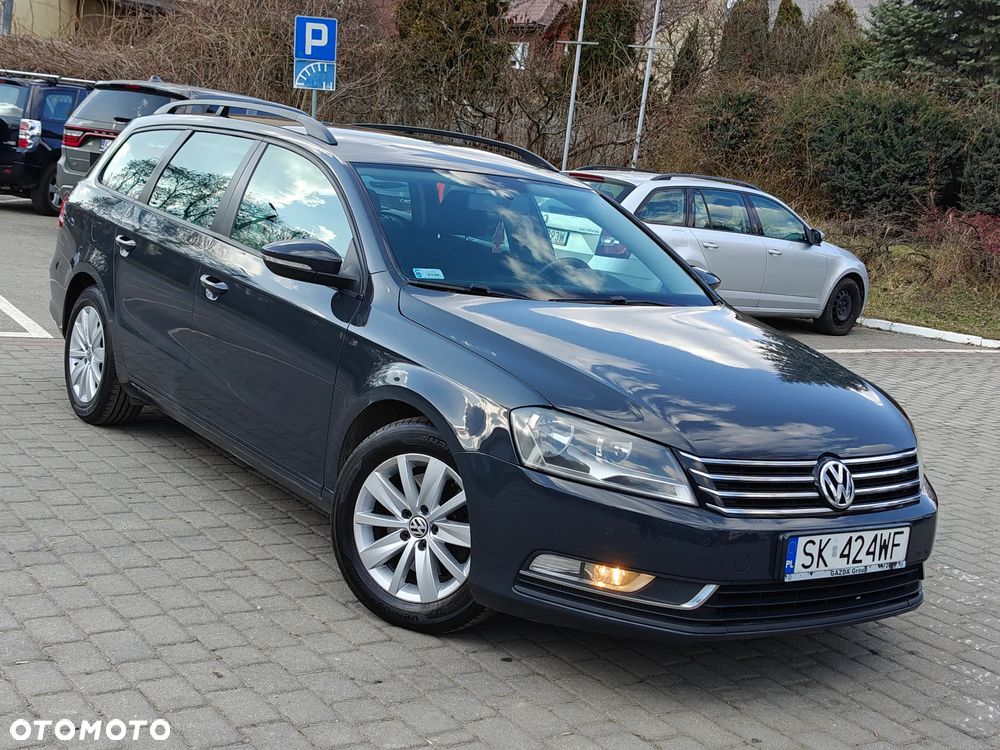 Volkswagen Passat 1.6 TDI Comfortline - 4