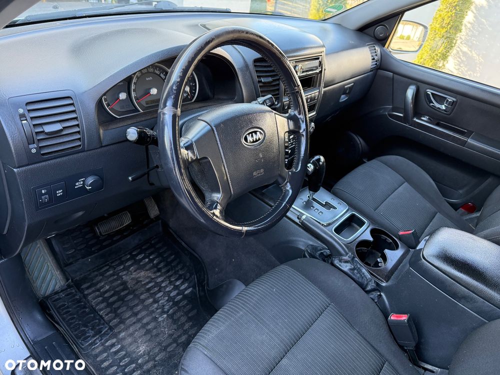 Kia Sorento - 16