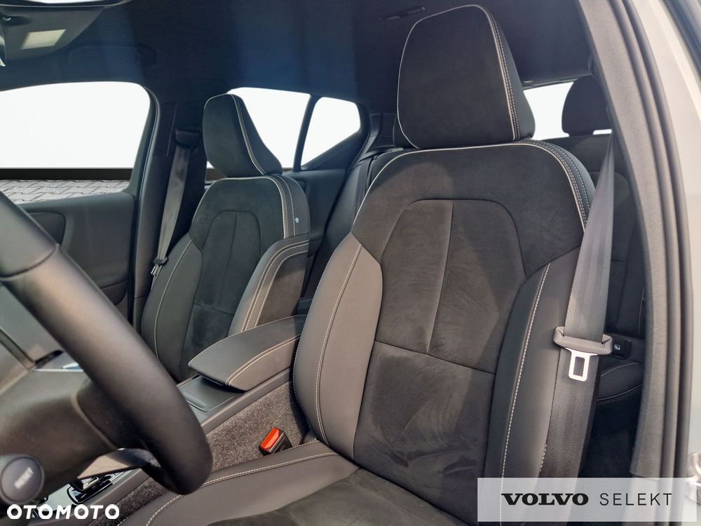 Volvo XC 40 - 12